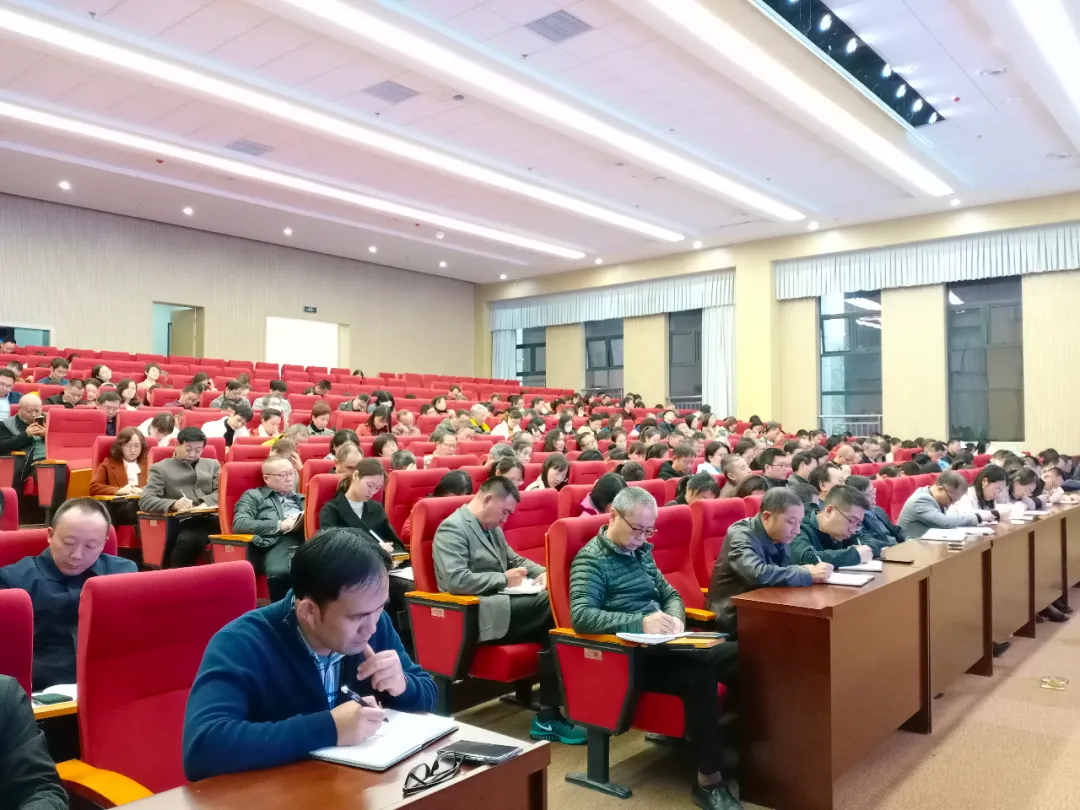 科研课改活动月第一周活动简报