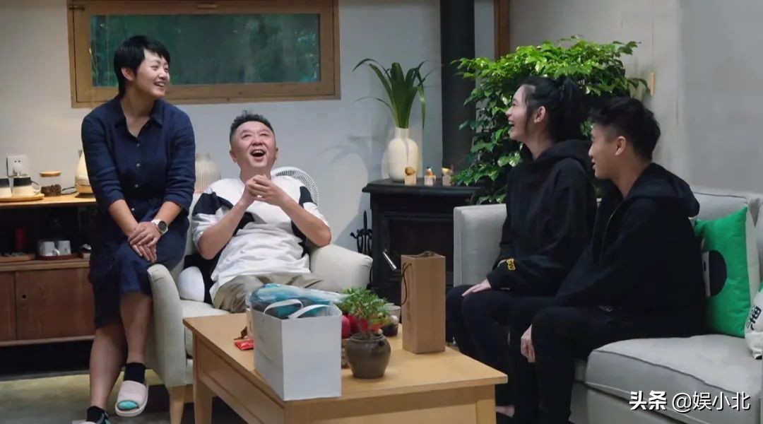 五天吃五顿火锅，没佣人的生活难自理？何猷君