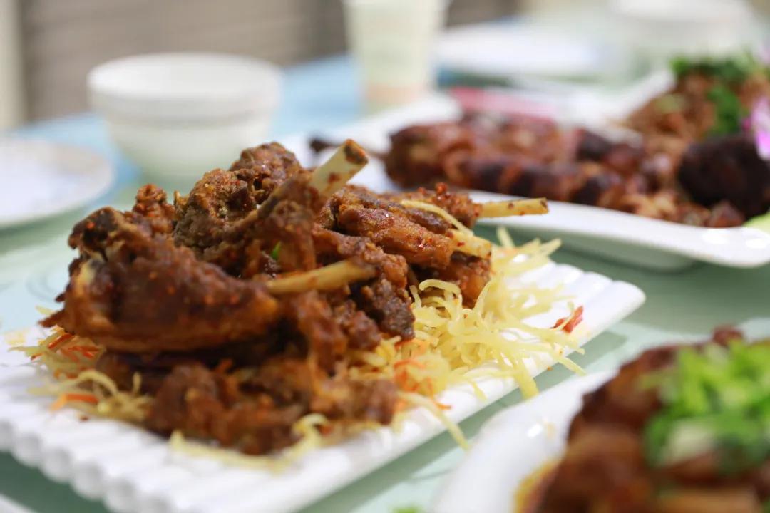 兵哥哥的“年夜饭”，看看哪个单位的伙食你最