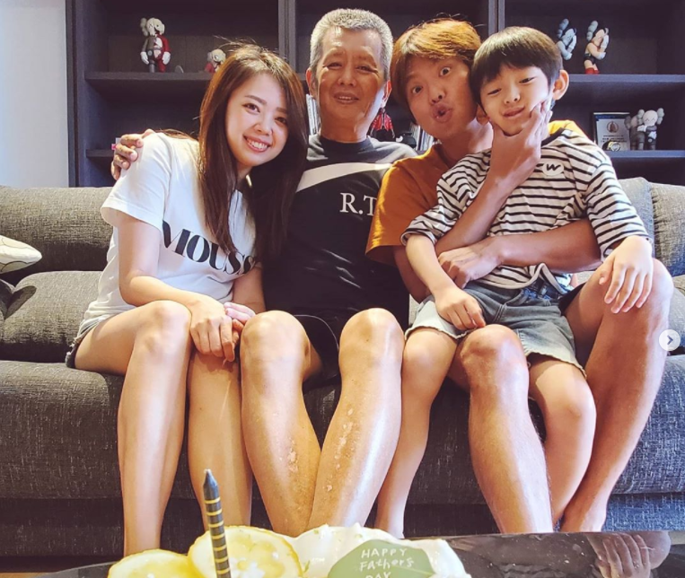 吴尊晒青涩合影悼念黄鸿升，曾合作偶像剧《东方茱丽叶》