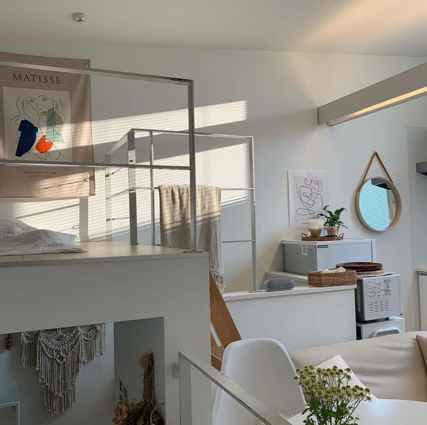 独居女生的双层loft，看完只剩羡慕