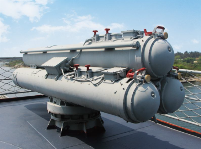 海军“大杀器”现身，实力超强领先世界，美国