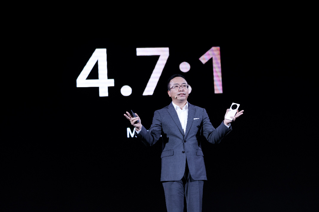 荣耀市场份额V型回升至16.2%，荣耀Magic3系列发布全新摄影技术
