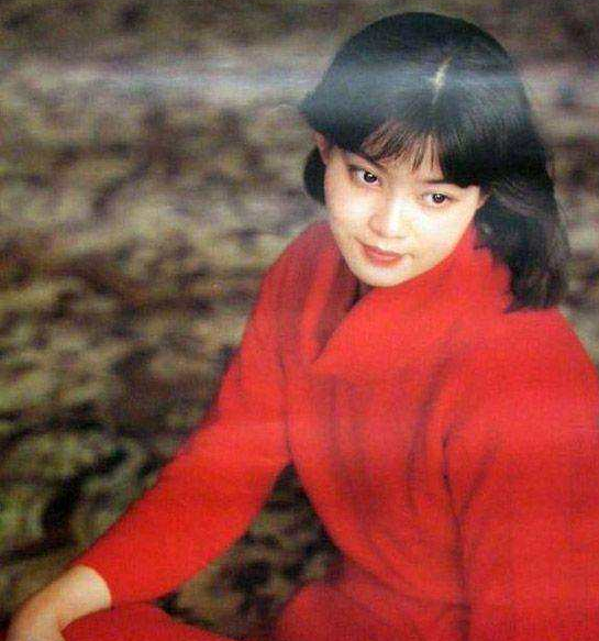 “悲情女皇”潘虹新剧开播，66岁的她至今单身无