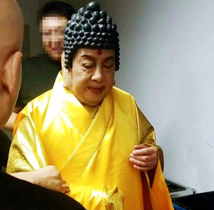 中国最经典的如来佛祖扮演者，去泰国逛佛庙，