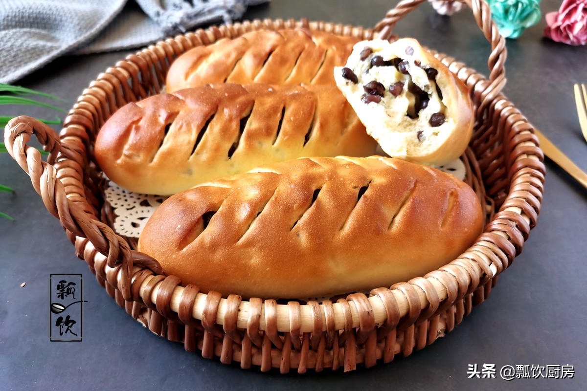 闺蜜们都喜欢的面包，既甜又香，配杯牛奶，当早餐一顿一个，特棒
