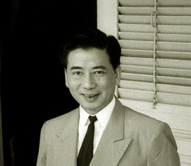 他是南越总统，终身未婚，也许这是对爱情婚姻负责任