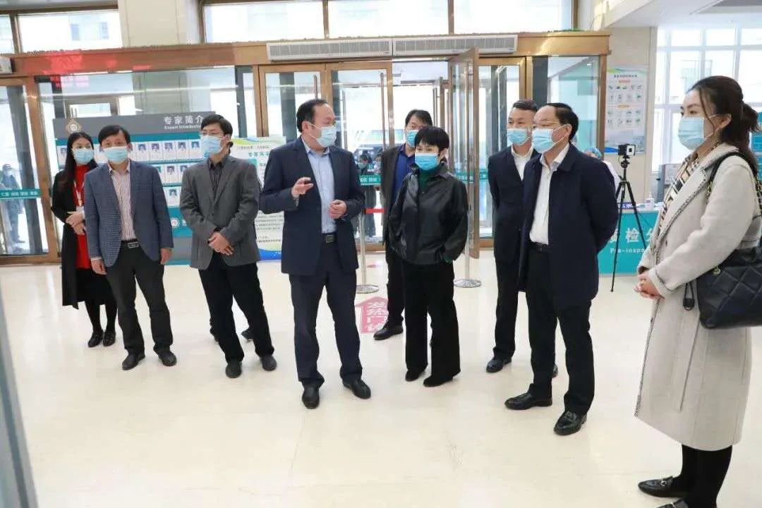 省医药卫生报书记高富国一行莅临濮阳市调研