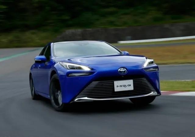 不烧油不插电，10款氢燃料电池汽车，第一款续航