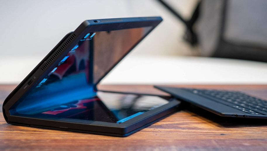 历时四年ThinkPad让折叠屏+5G 概念本量产