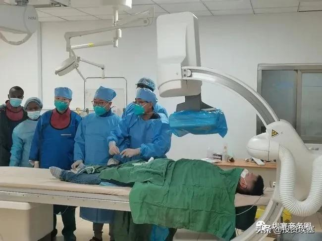 中!遇见da网红,不远万里来到埃塞的“河南老中医”,你慕了吗?
