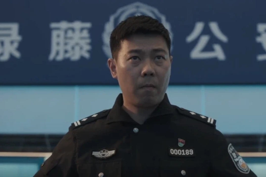 扫黑风暴里7个主演警察，哪个级别最高？各是什么级别？