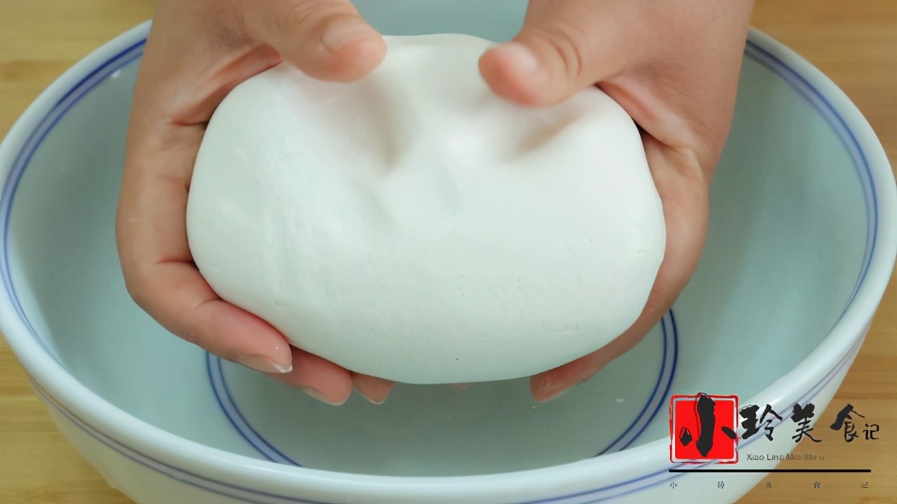 自己在家也能做糯米麻團，外酥裡糯，不開裂不回縮，童年的味道