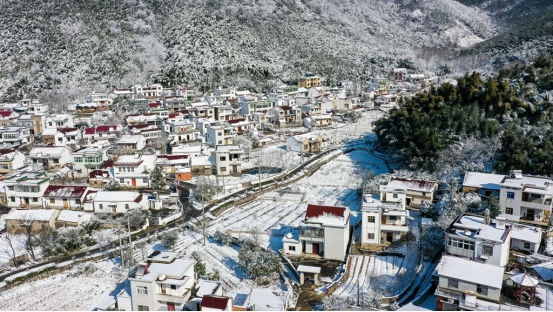 安徽省繁昌区：雪后东岛美如画