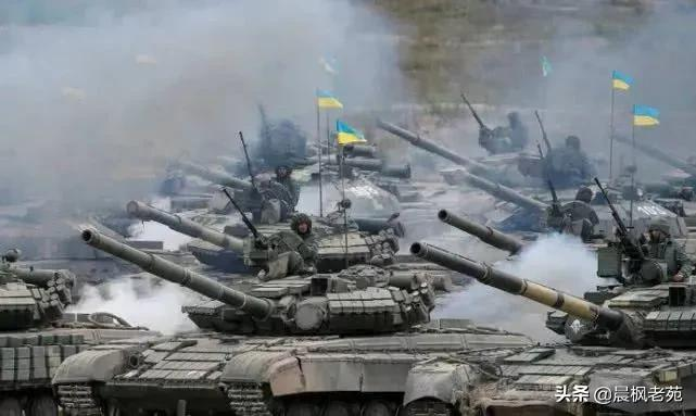 乌克兰大规模集结部队，和俄罗斯冲突一触即发