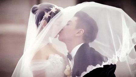 ​陈晓一秒认出陈妍希童年照：婚姻好不好，看