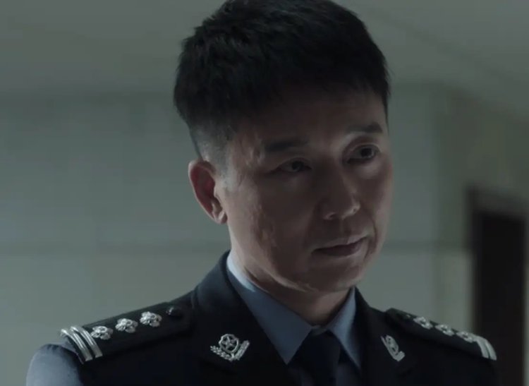 扫黑风暴里7个主演警察，哪个级别最高？各是什么级别？
