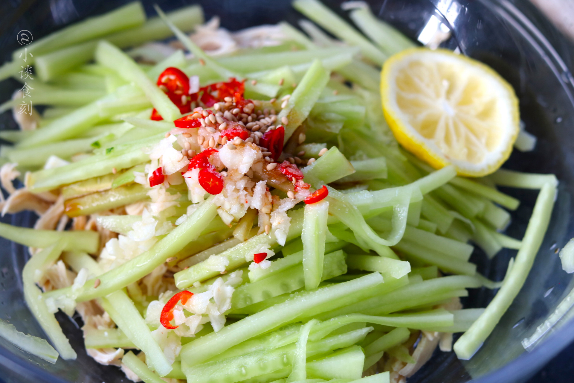 三伏天，教你鸡肉新做法，蛋白质丰富，5块钱做一盘，天热要多吃