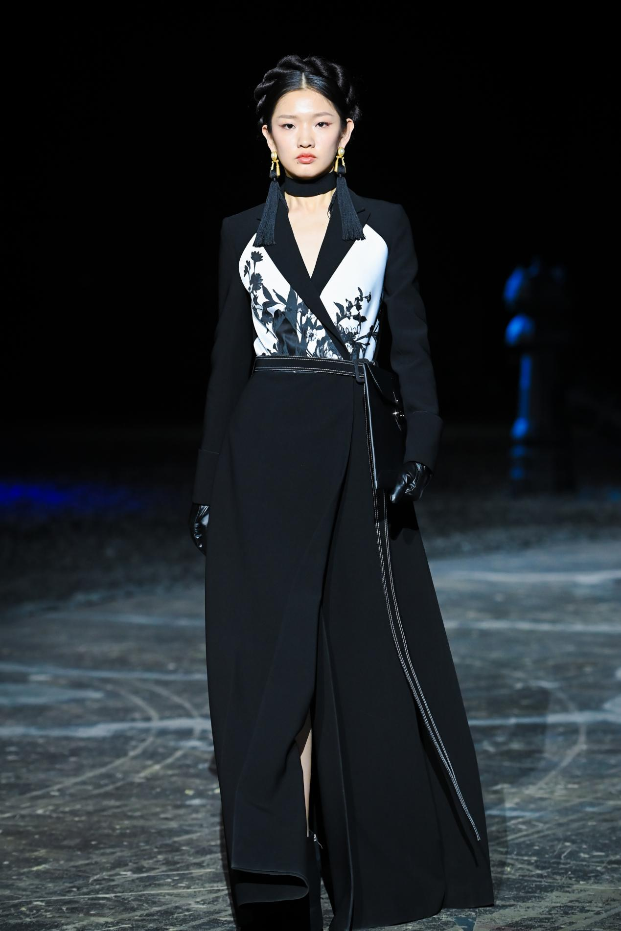 ��Ӣ����櫴�˵2021AW|����ʢװ����;