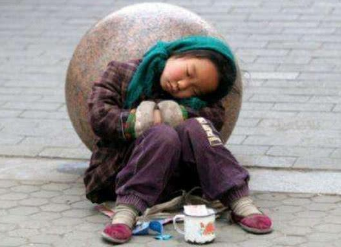 人贩子抢孩子，情急之下捅了人贩子，算正当防