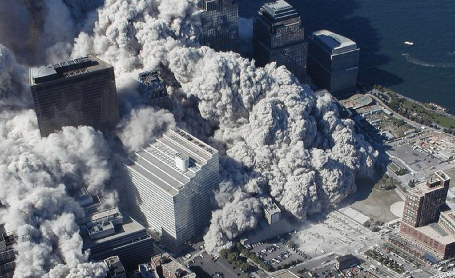 911事件20週年，能抵抗時速300千米風暴的雙塔，為何會被飛機撞塌