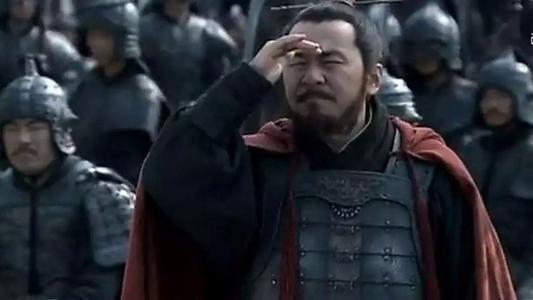 吕布的首席谋士陈宫：对刘备看不上眼，宁愿丢