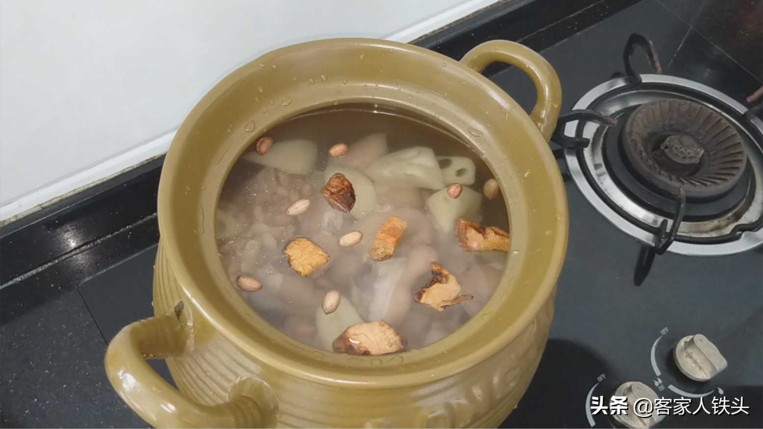 客家人煲湯就是好喝，告訴你3個小技巧，廚房小白也能煲一鍋靚湯