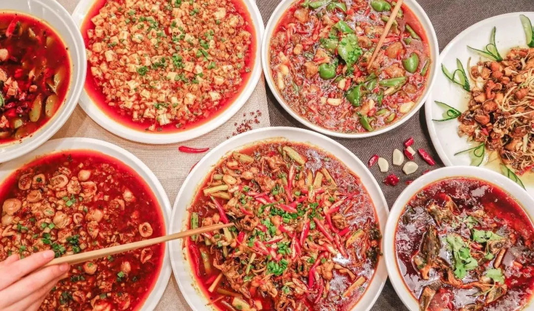 距离成都不到2小时车程的四川美食的顶端！自贡