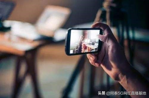 怎么通过抖音直播赚钱？