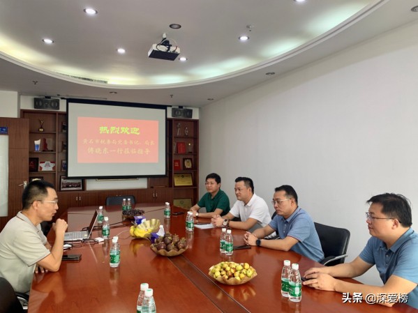 黄石市税务局局长傅晓东一行考察朗天医药集团