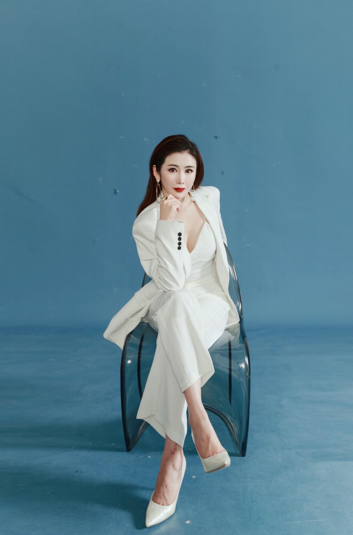 耀玥影视CEO吴曼语：走出舒适圈，一直渴望飞翔