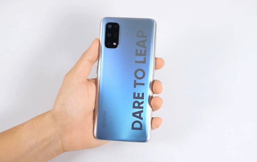 从1799元跌至1299元，65W闪充+4800万四摄，8GB+128GB重回低价