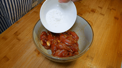 一把香菇一块肉，做出鲜香下饭的家常菜，营养味美，天天吃不腻
