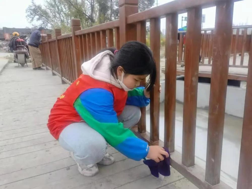 春风十里，不如学雷锋的你——双流区九江小学开展学习雷锋活动