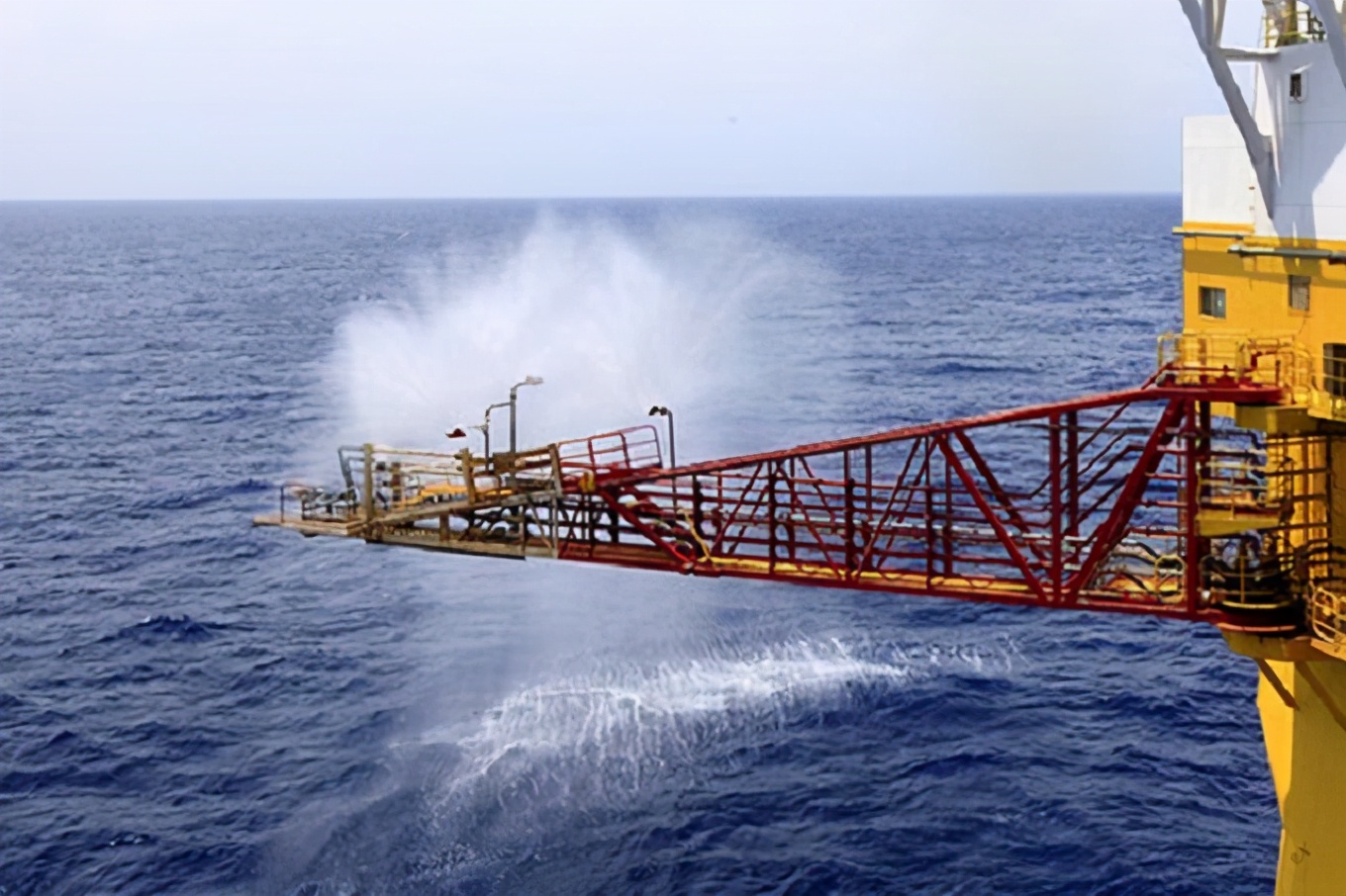 中国继高铁和华龙一号后，人造太阳或将成为下