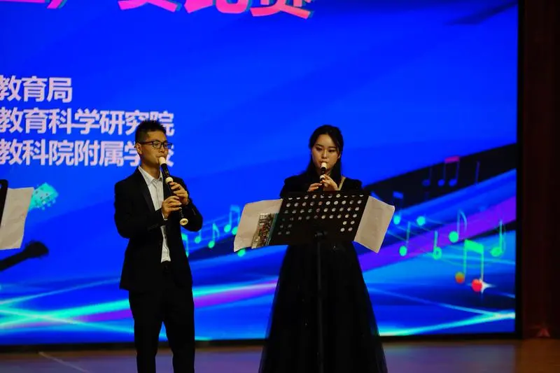 棠小南区音乐教师参加双流区第四届课堂乐器独(重)奏比赛