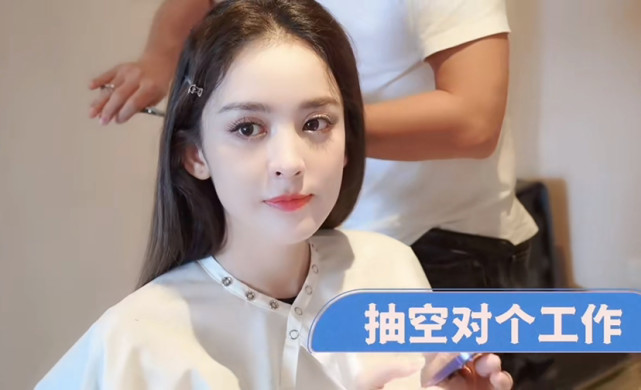 一句“窮哈”被嘲三年，古力娜扎終于釋懷了，自嘲是最佳solo歌手