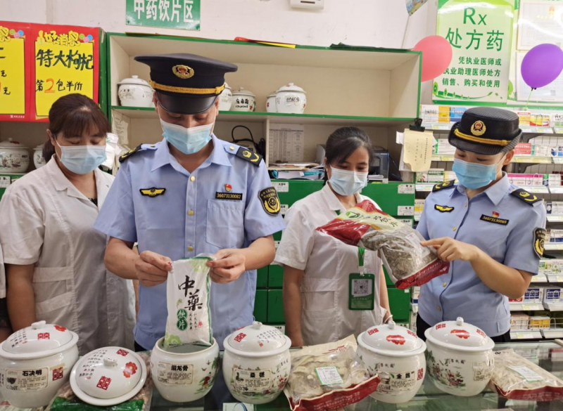 江西于都加强国庆期间食品药品安全监管