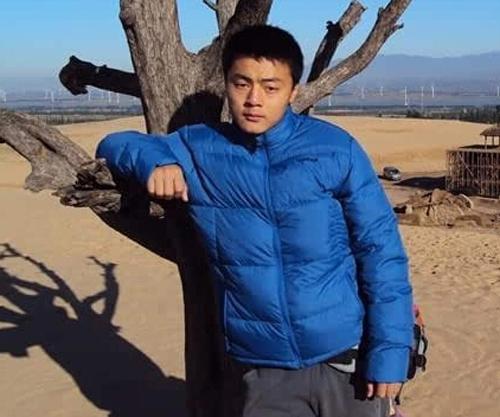 他是李连杰替身，拍戏意外去世，获赔16万后李连杰：加500万