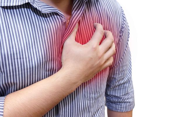 心臟損傷，除了喝酒，這6個行為也會損傷心臟，盡快改掉