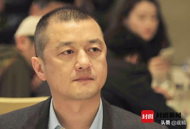 小女友回应李亚鹏被判赔偿4000万及利息：这个事你不用问我