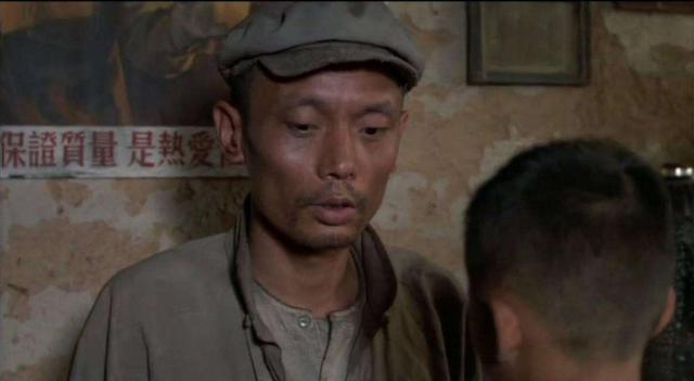 葛优拍新戏突现葛优躺，饰演心梗发作惟妙惟肖，你大爷还是你大爷