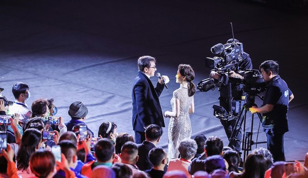 第33届中国电影金鸡奖厦门开幕 盈趣以科技助推电影业成长