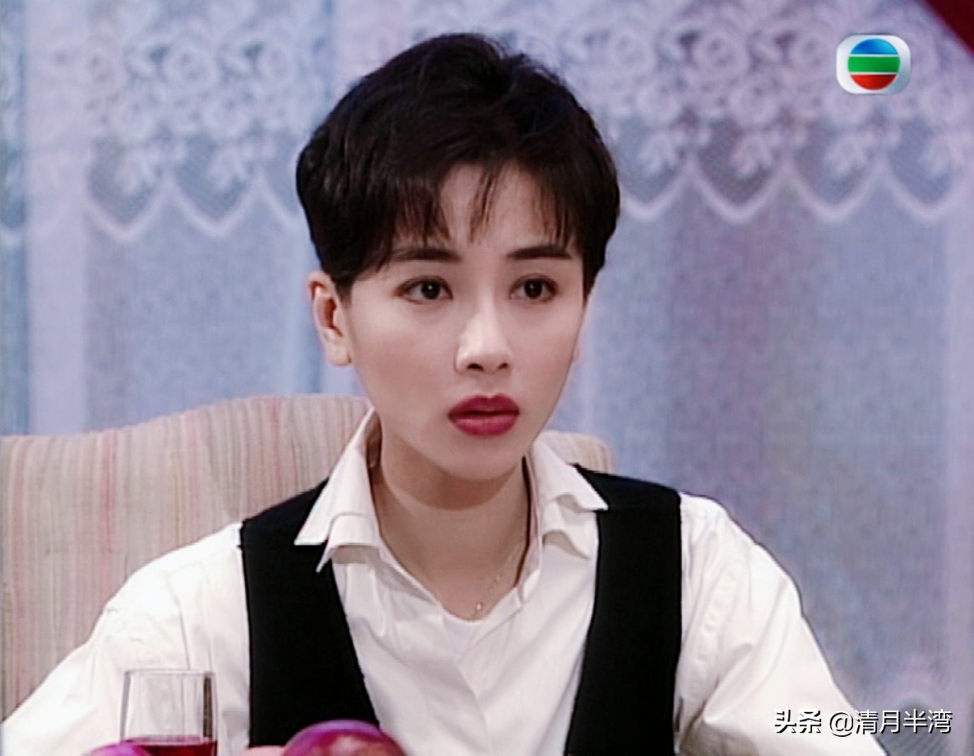 神仙打架的90年代，10位港劇短髮美人，誰擊中了你的審美？