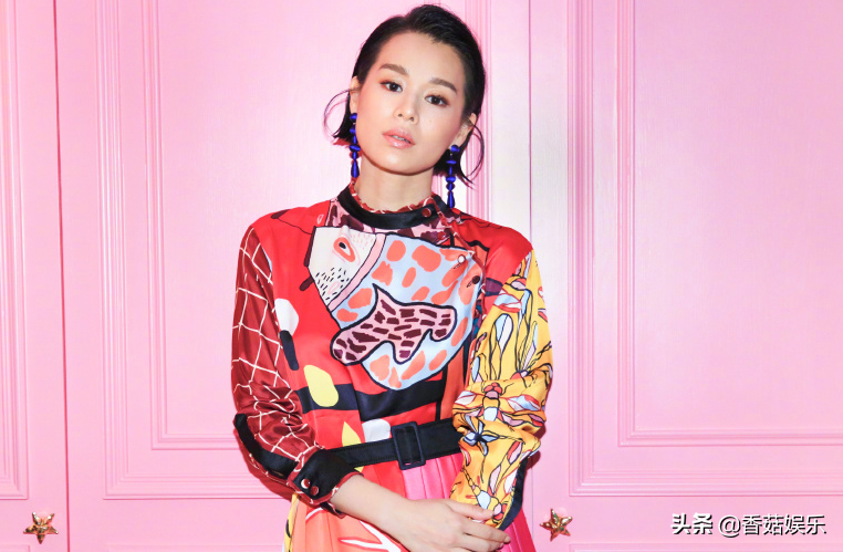 追梦大过天？胡杏儿为《演员2》缺席儿子生日后，隔空发文送祝福