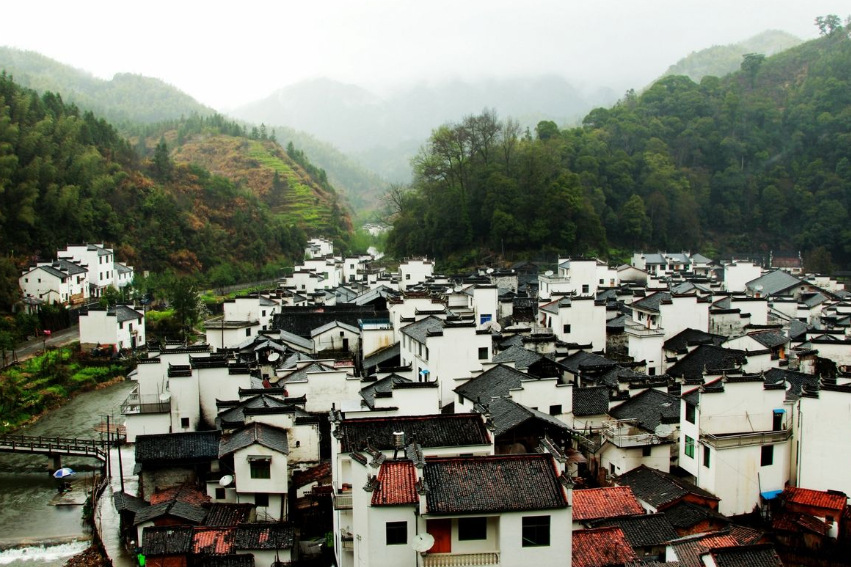A "washbasin village" in Jiangxi, the scenery is as beautiful as Zhouzhuang, it is called "Chinese Bagua Village"