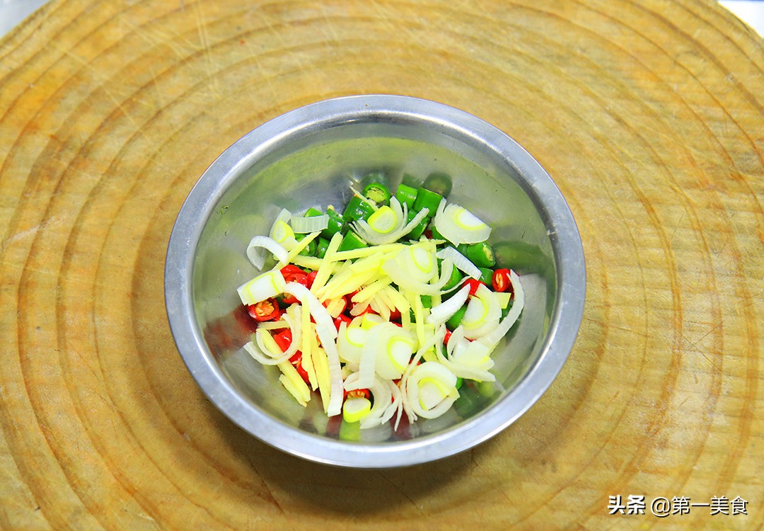 图片[4]-【黄豆芽烧豆腐】做法步骤图 掌握这个做法 香辣入味又下饭-起舞食谱网