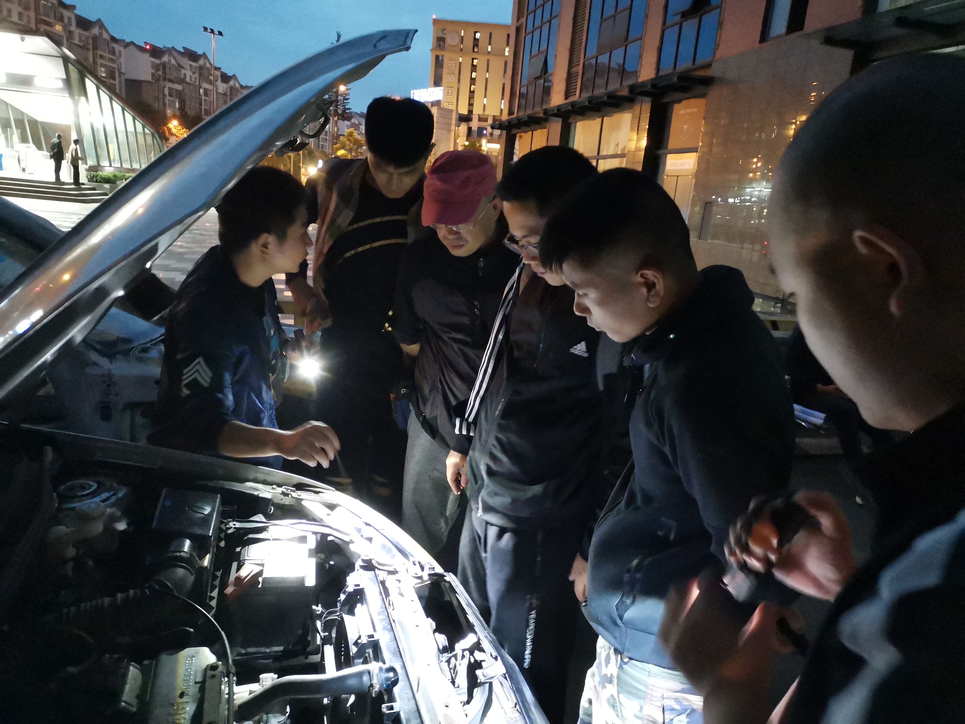 “新舊勢力”交替的時代，如何成為一個合格的二手車從業(yè)者？