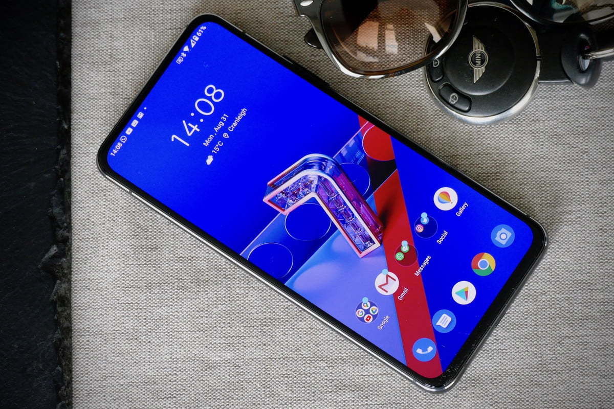 华硕ZenFone7 Pro评测：强大的翻转相机，但价格劝退