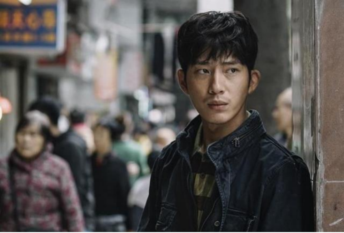 拒绝造谣！井柏然早年与付辛博亲密互动遭曲解